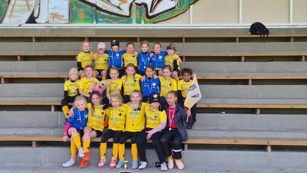 Kolmen joukkueen voimin Reijo Pihl Cupissa - Med tre lag i Reijo Pihl Cup