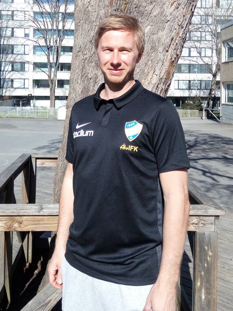 Robin Karlsson on ÅIFK:n miesten uusi päävalmentaja