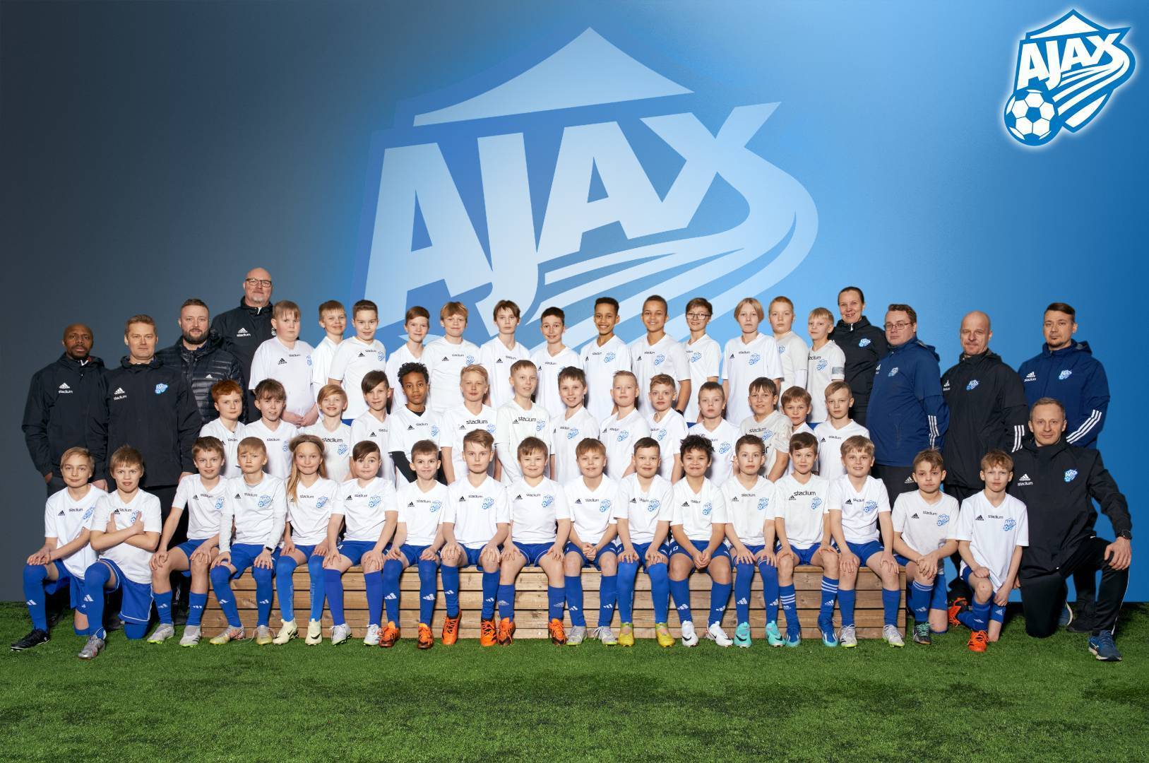 Tervetuloa mukaan Ajax-Sarkkiranta P11 joukkueeseen!