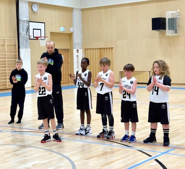 Alppila Basket P2016 on aloittanut pelit! 🏀