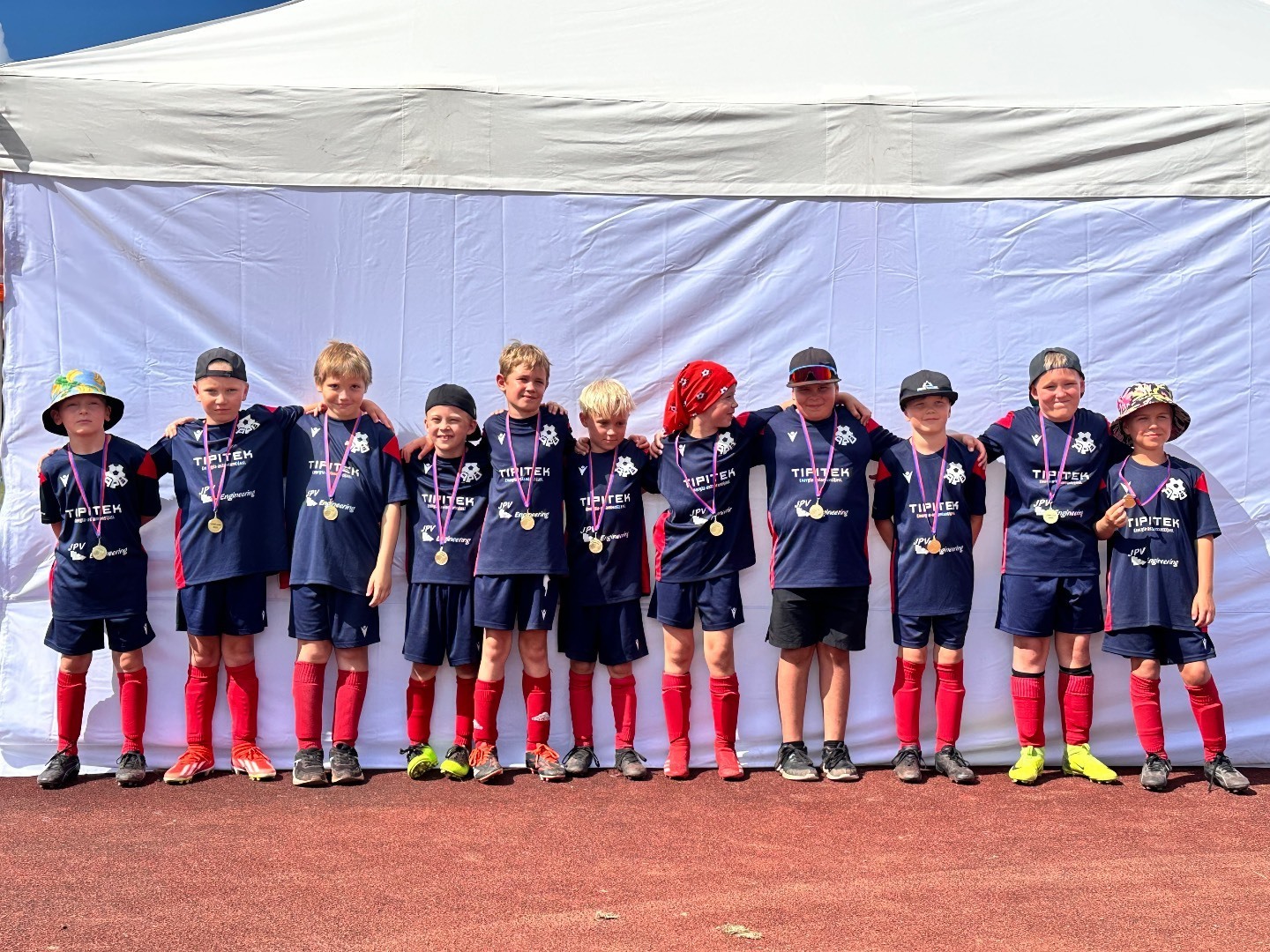 Meidän joukkue APU P9-10