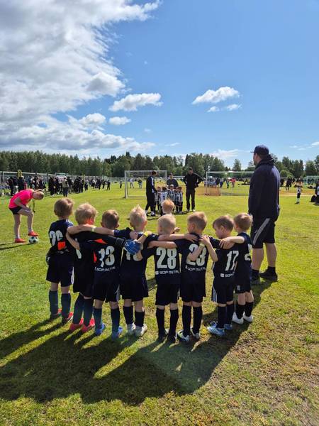 Fotbollssäsongen 2025