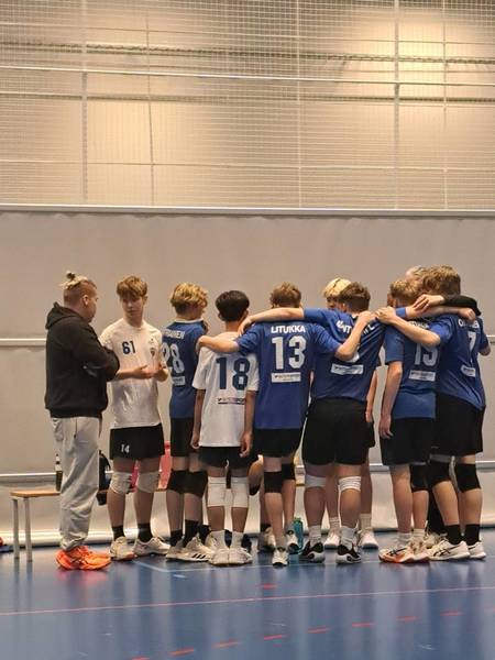 B-poikien sarjapelit alkoivat Lehto Areenalla otteluvoitolla