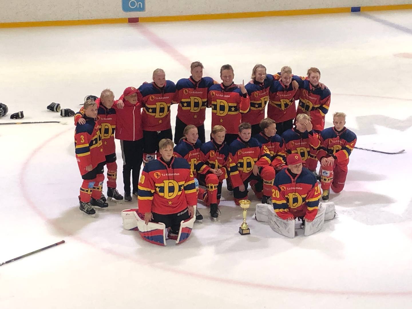 Diskoksen D1-06 joukkue voitti Hurrikaani Cup 2019 kultaa