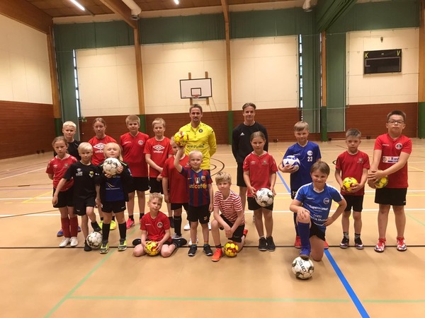 Jarmo Junnon futsalkoulusta uutta oppia pallonkäsittelyyn 