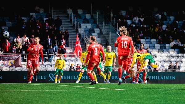 Seura järjestää matkan Veikkausliiga-otteluun 