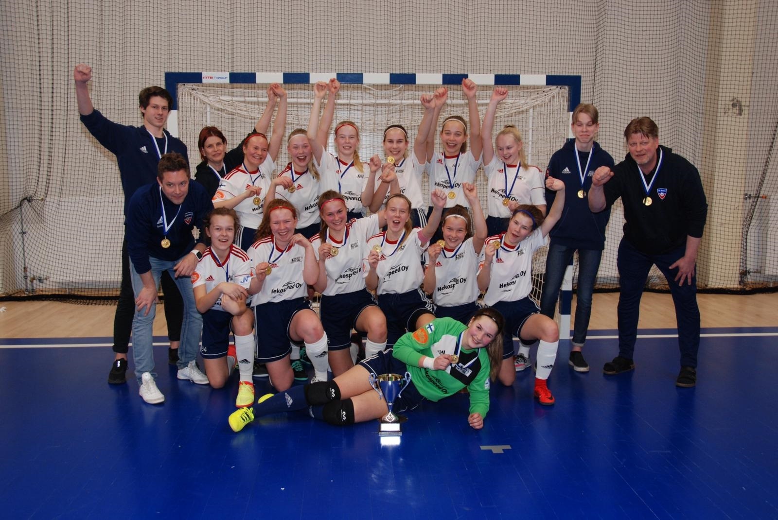 Futsalissa U15 tytöille Suomen mestaruus