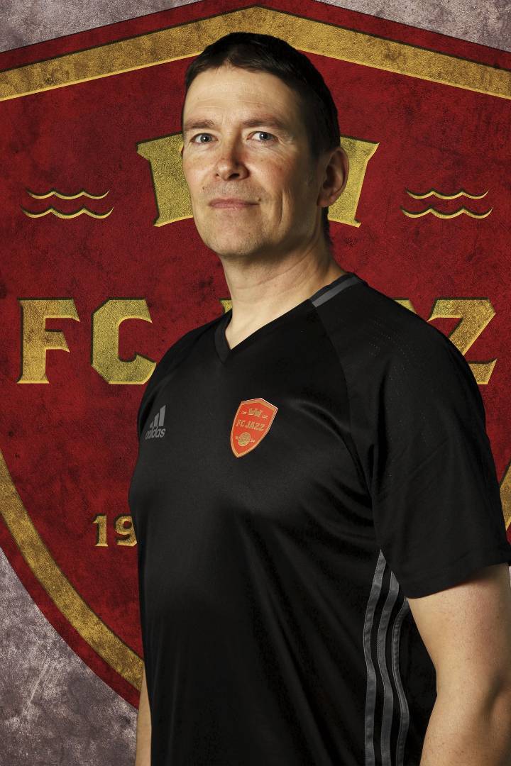 Elokuun seurahenkilö Teemu Elomaa