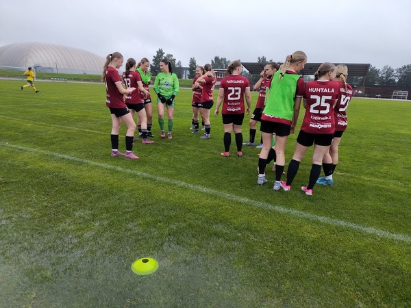 FC Ylivieska - FC Raahe, Ylivieskan keskuskenttä to 20.8. klo 19