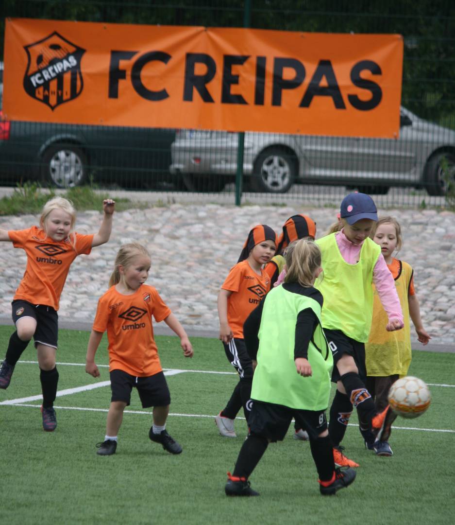 FC Reipas T13-14-joukkue - tärkeää INFOA