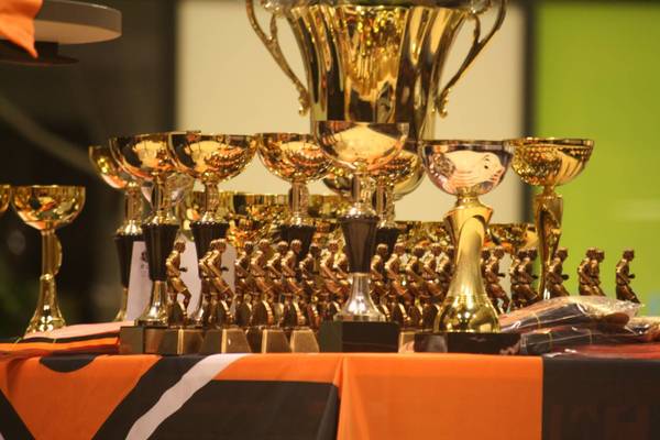 Kauden päättäjäisissä palkittiin iso joukko pelaajia