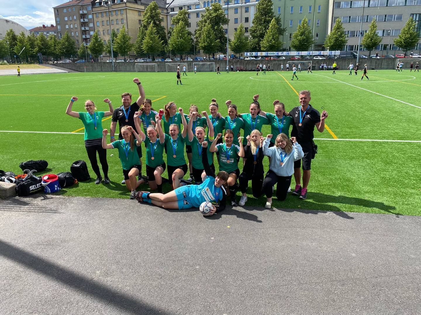 B-tytöille pronssia Helsinki Cupista