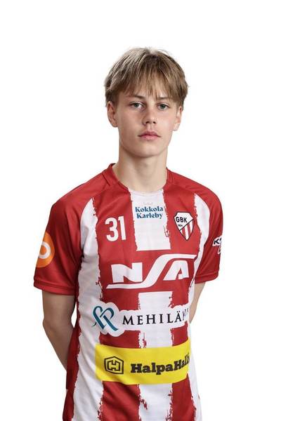 Niilo Hirvikoski nuorten maaotteluun