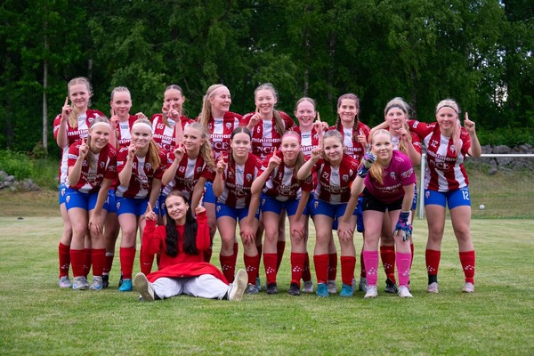 Kevätkierros pakettiin – kaksi peliryhmää T18 Ykköseen!