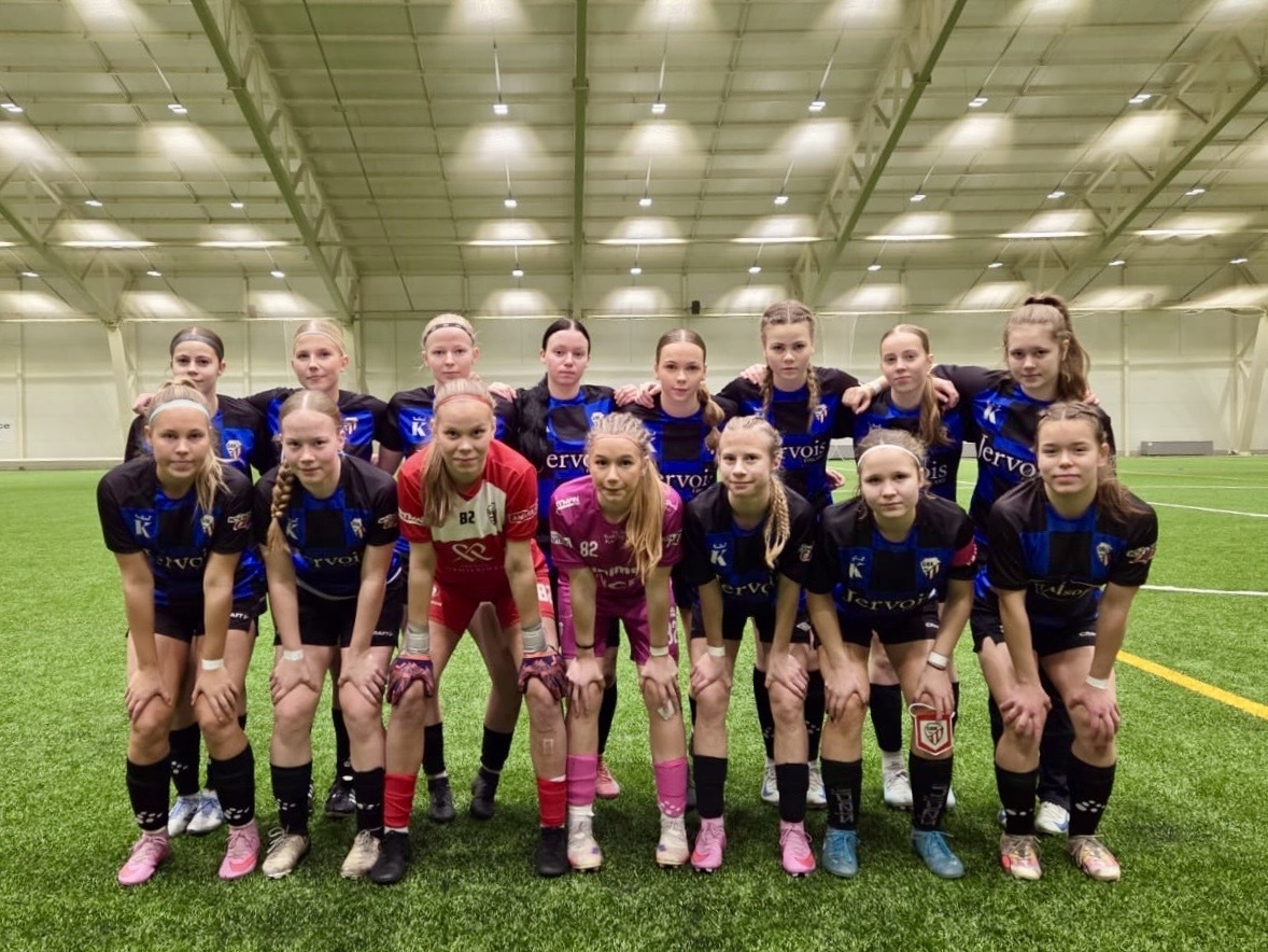 Kauden avausturnaus tarjosi kovia pelejä ja arvokkaita kokemuksia