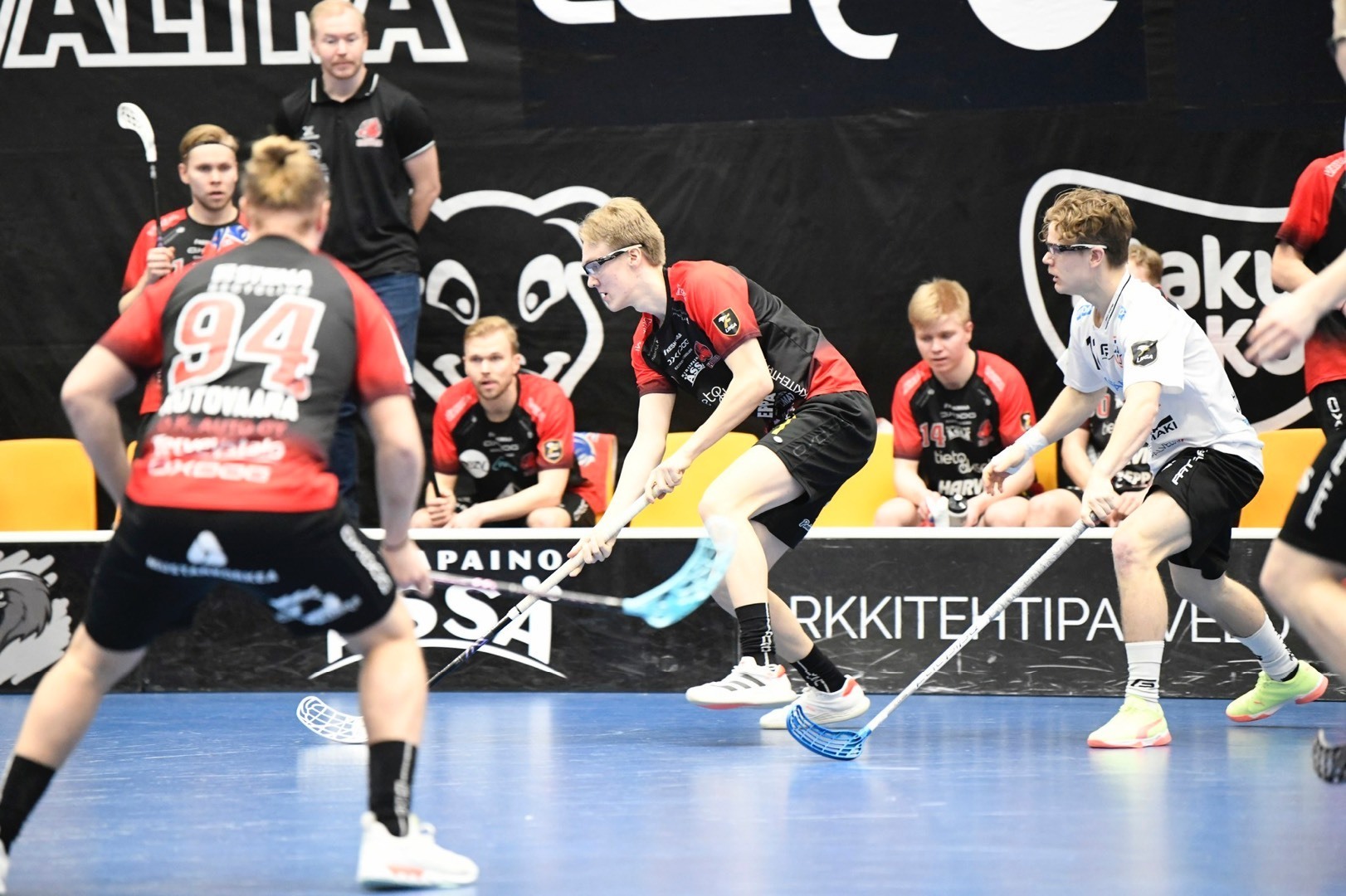 Raportti: Aina vaikea LASB