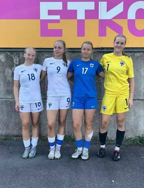 Yhteisalueleirillä (FIFA TDS) Hercules T15 -pelaajia