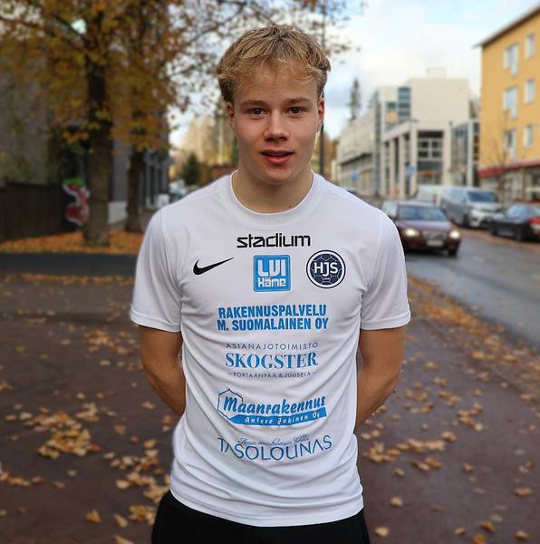 Nuori lupaus Elias Riihelä on HJS:n uusi vahvistus ‒ ”Elias sopii profiiliimme loistavasti”