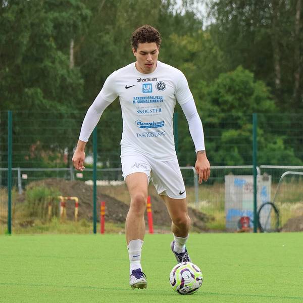 Elmeri Supperi jatkaa HJS:ssä ‒ ”Yksi meidän tukipilareista jo monen vuoden ajalta”