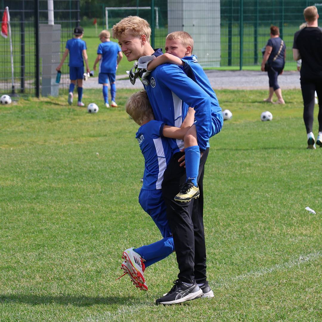 Palkkaamme kesätyöntekijöitä – haku on avattu