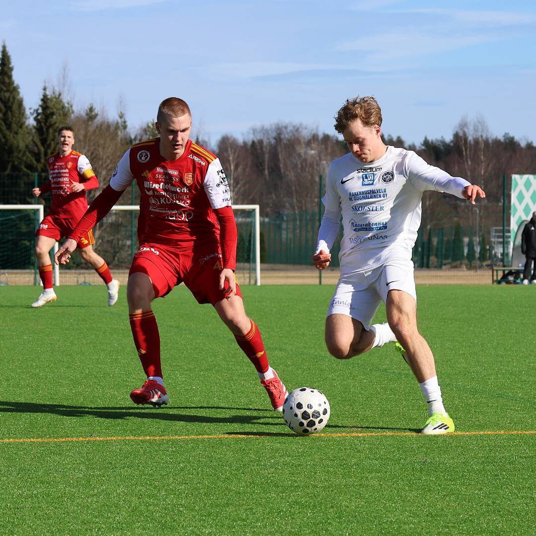 HJS ei antanut FC Jazzille mahdollisuuksia 