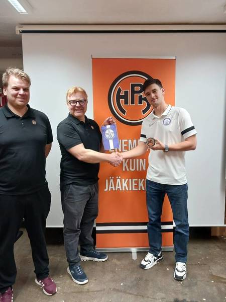 ​HPK- Juniorijääkiekko solmi yhteistyösopimuksen Unkarilaisen Ujpesti Jegkorong Akademia: n kanssa
