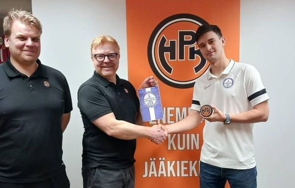 ​HPK-Juniorijääkiekko sopi yhteistyöstä unkarilaisseuran kanssa