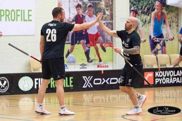 Finprofilen otteluraportti: Kyljykset kaatoi Top Teamin Ravilinnassa
