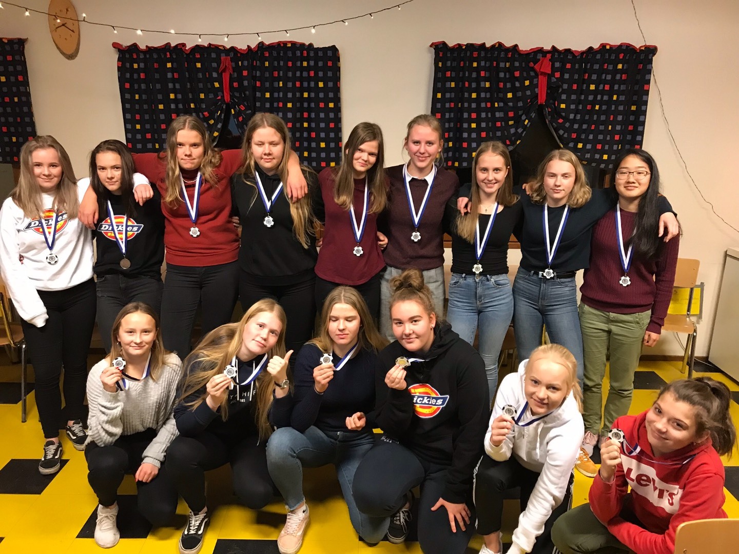 Blivande B-flickor tog silver i distriktsserien 2018