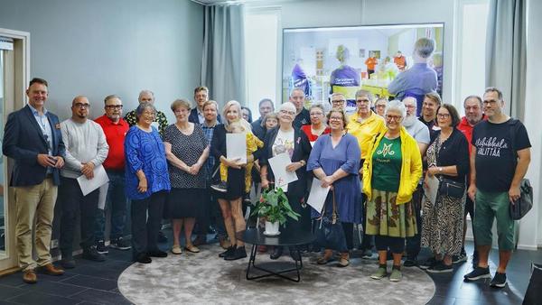 JanPalle OP Janakkalan "Etua Elämään" -tukea