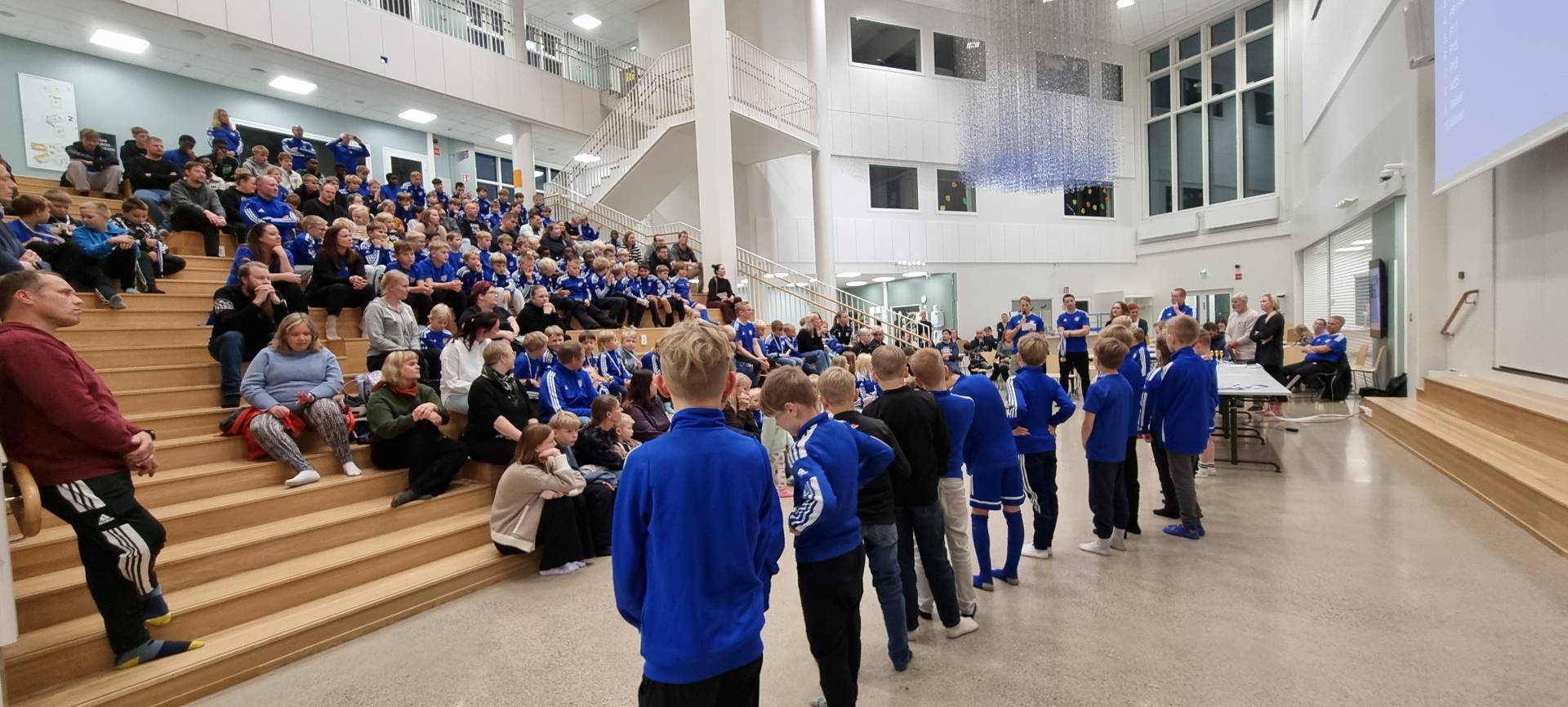 JanPa vietti päättäjäiset Välkyssä