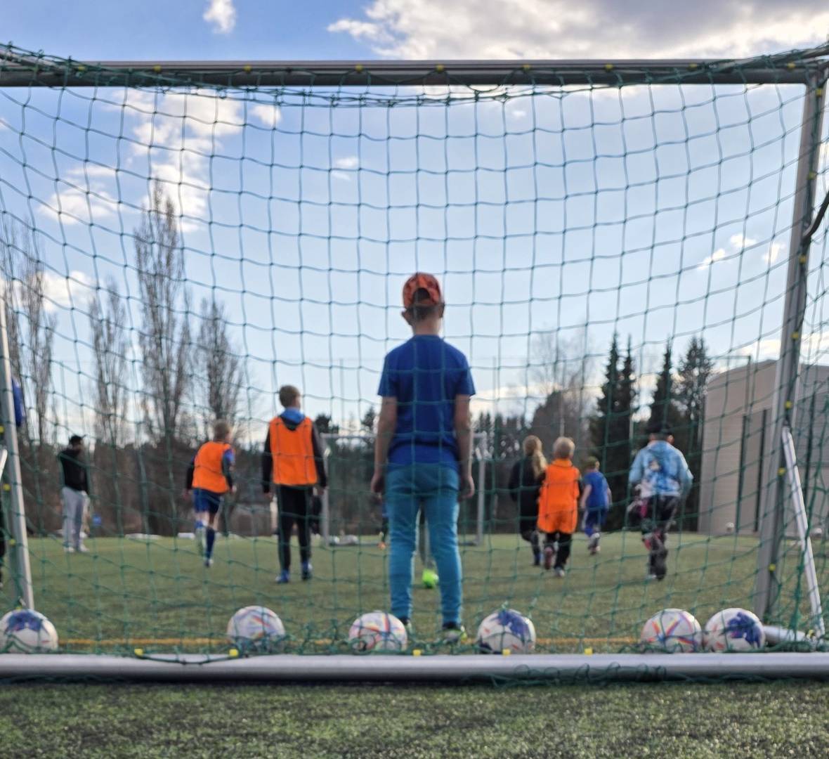 Harraste- ja tyttöfutis jälleen käynnissä