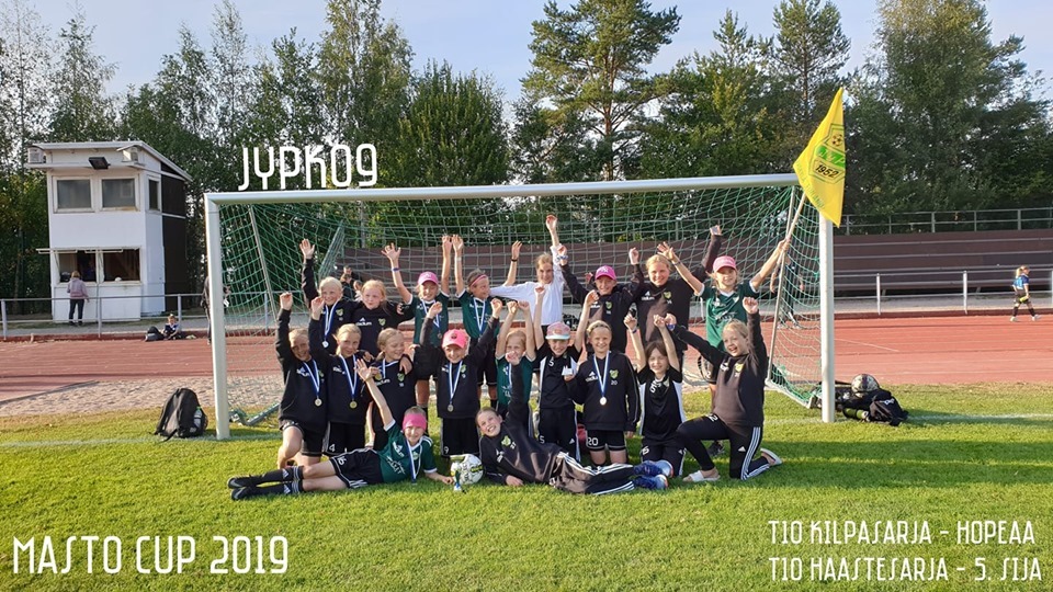 Masto Cup 2019 - Lahti jää taakse, mitalit kaulaan, koulu siintää jo edessä