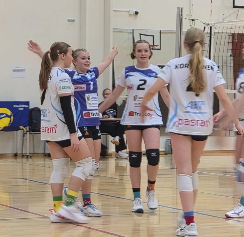 U15 C1 tytöt jatkavat D-poolissa