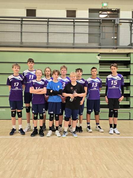 ​U15 C-pojat D-poolin turnauksessa Halikossa