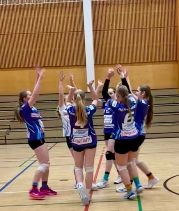 U15 C1 -tytöillä vaiherikas päivä Joroisilla