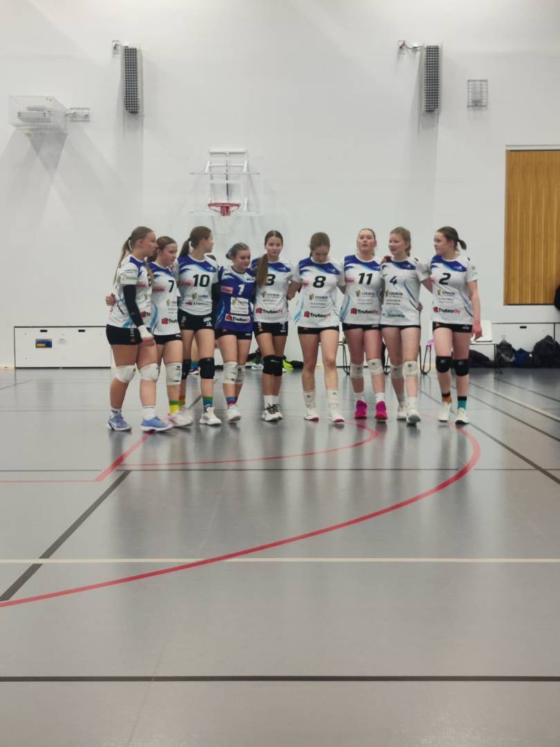 U15 C1 -tytöt näytti taisteluilmettä Kortetalolla