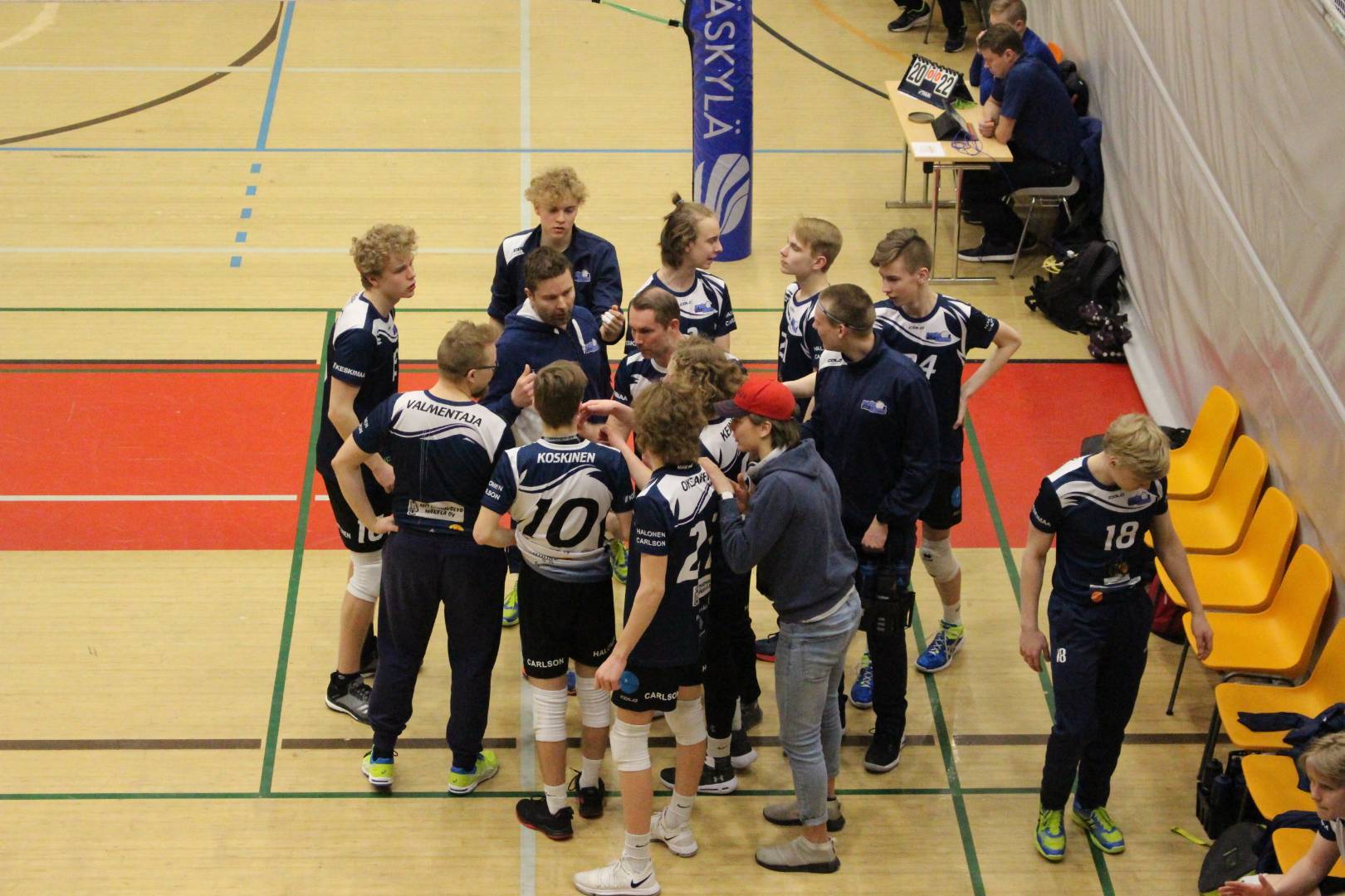 JyLen miesten nuori edustusjoukkue 2-sarjaan