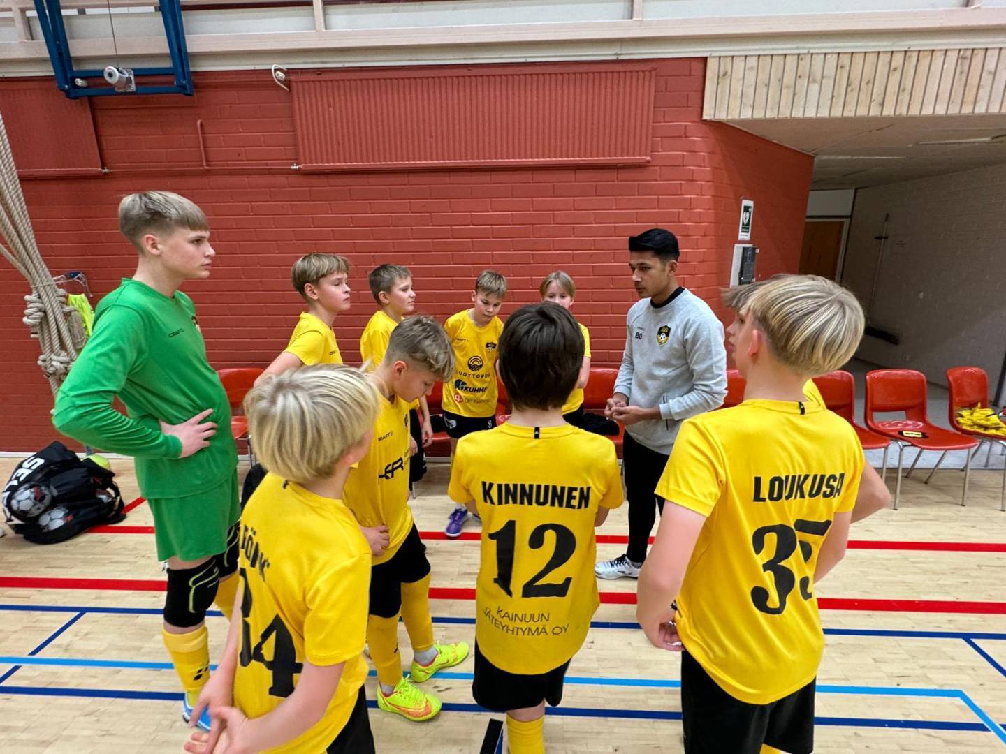 P14 FUTSAL-YKKÖNEN sarjan aloitusturnaus