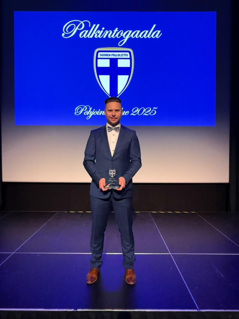 K-Pallolle tunnustusta Palloliiton Pohjoisen alueen Seurojen Ääni -gaalassa.