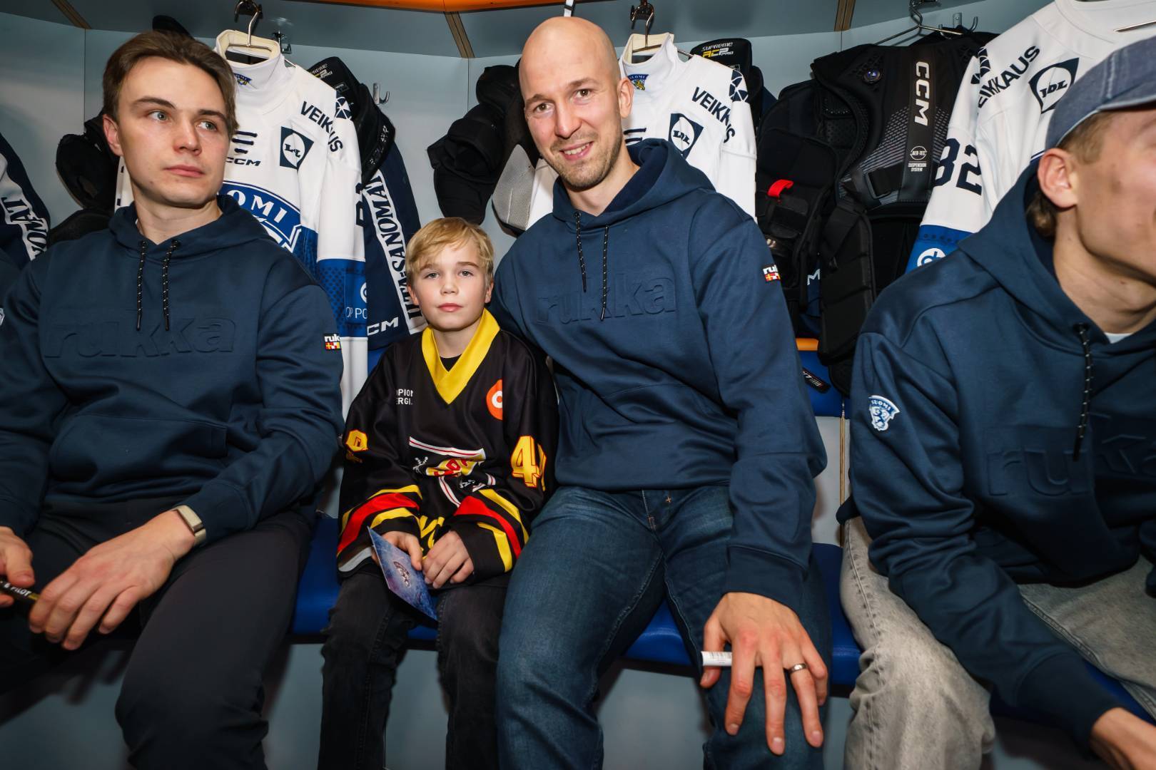 Lähtöseurajunioriperinne kunnioittaa seurojen juniorityötä