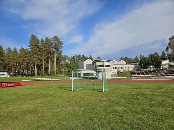 Jalkapallojaosto hankki Rieska-Leaderin pienhankkeen avustuksella jalkapallomaaleja!