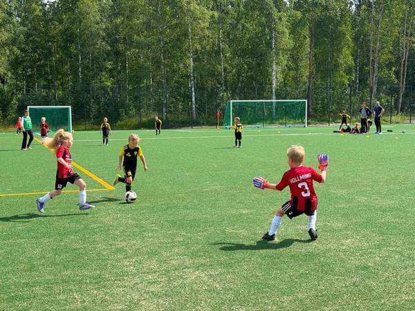 Aurinkoa, maaleja, iloa ja ukonilma - Nalle Cup 2026