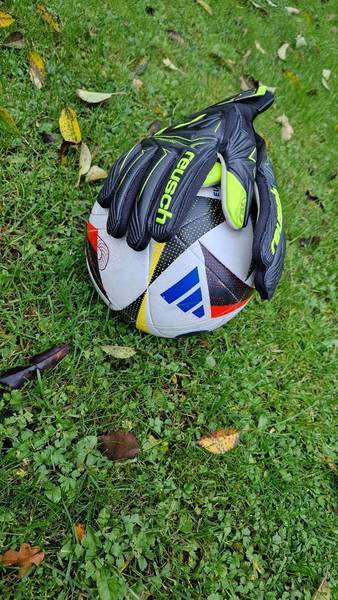 Karhu-Futis T2015-2016 kaudella 2027