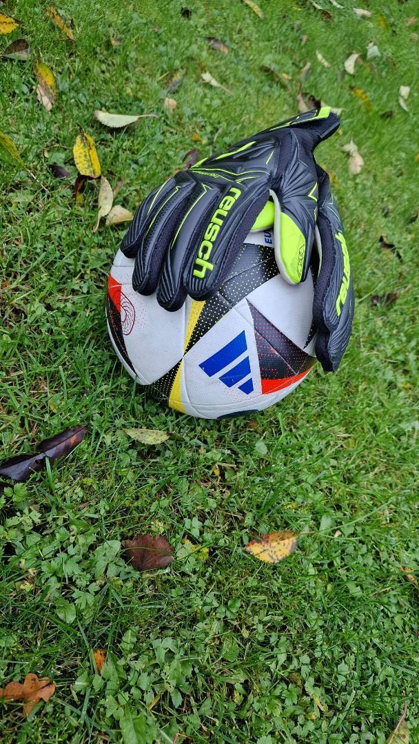 Karhu-Futis T2015-2016 kaudella 2027