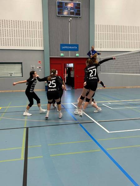 U17-tytöt turnausvoittoon Lappeenrannassa