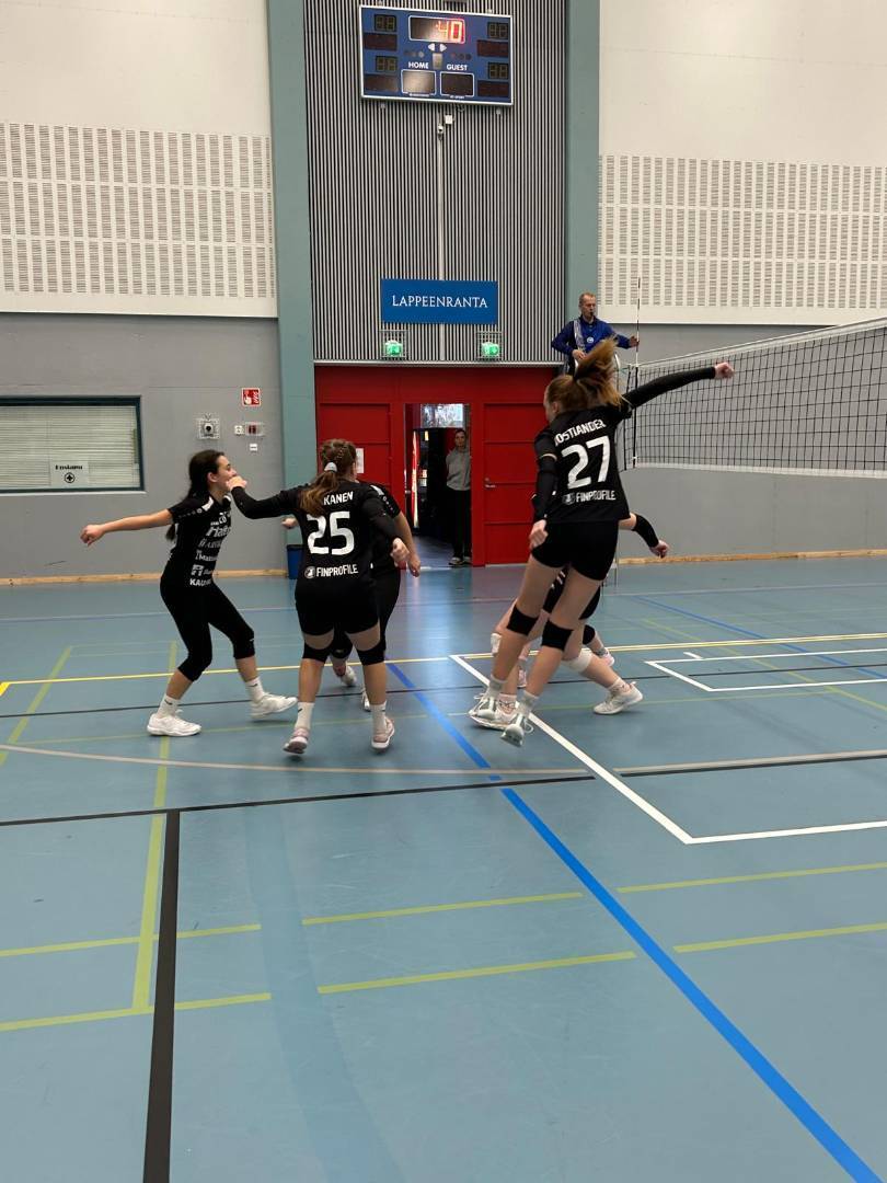 U17-tytöt turnausvoittoon Lappeenrannassa