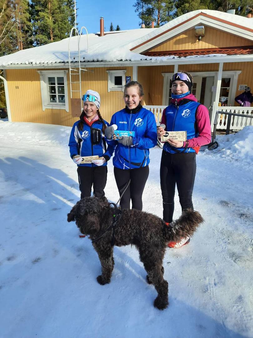 HELMIKUUN KISOISTA HYVÄÄ MENESTYSTÄ