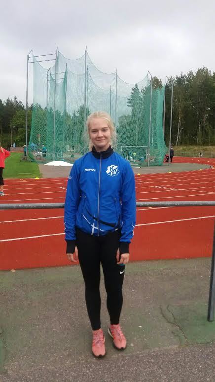 Julia heitti huipputuloksen