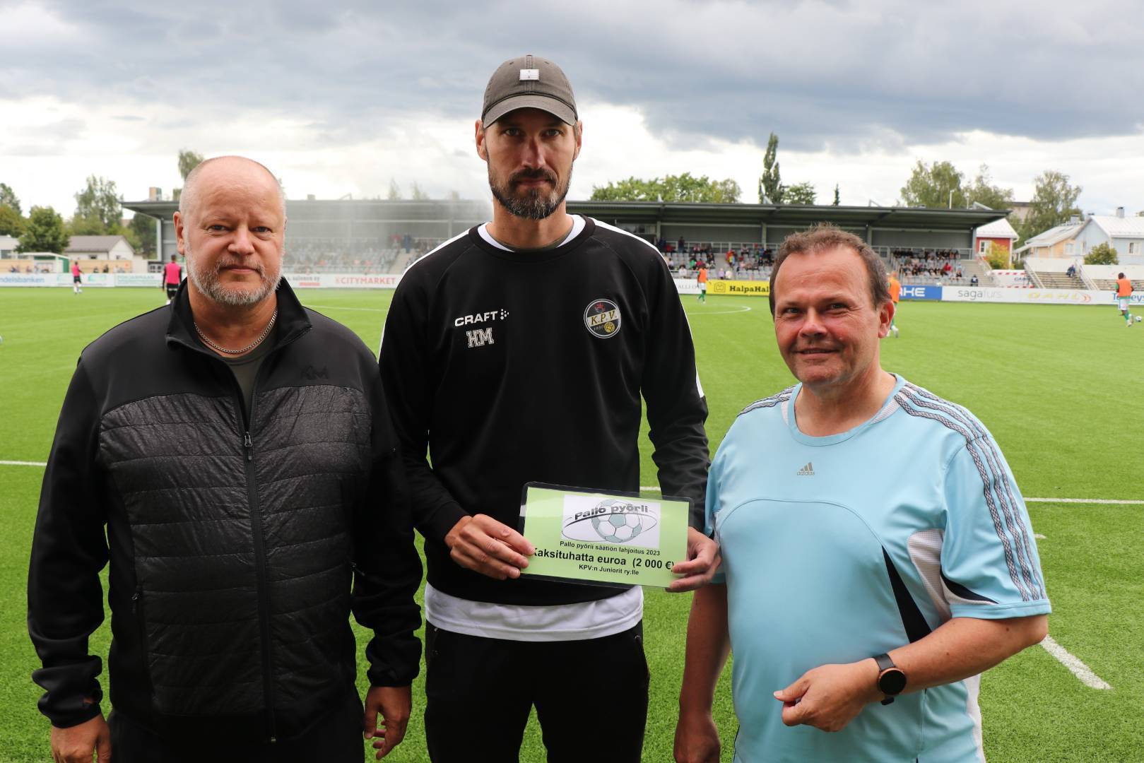 Pallo Pyörii säätiö jakoi 2000 euroa